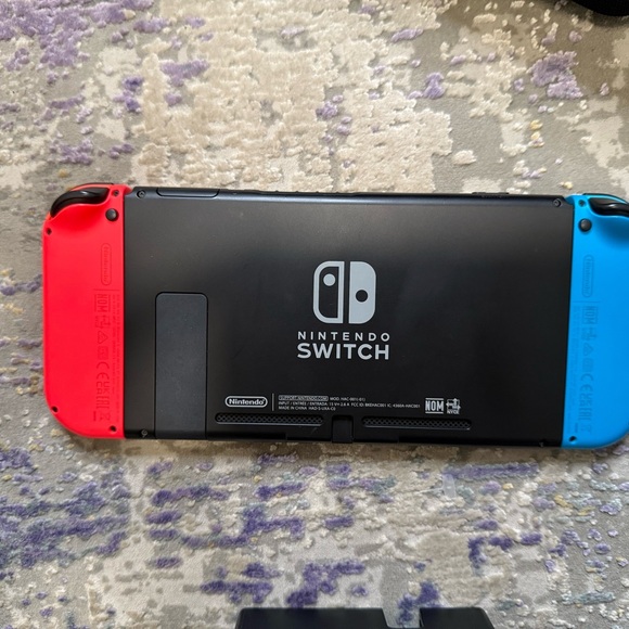 Nintendo Switch with Neon Red and Blue Joy-Cons - Picture 5 of 6